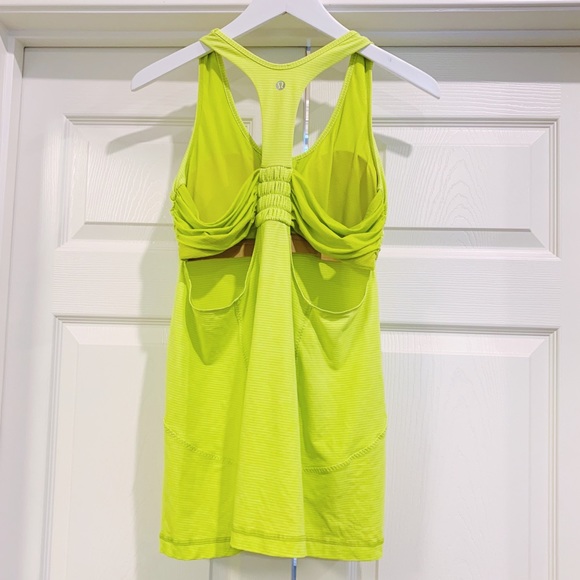 Lululemon Turbo Tank with Built in Sports Bra - Picture 5 of 5